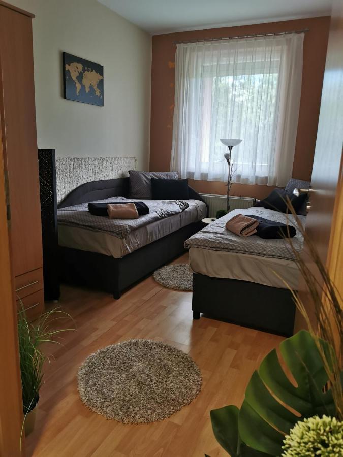 Csabai Apartman Бюк Экстерьер фото