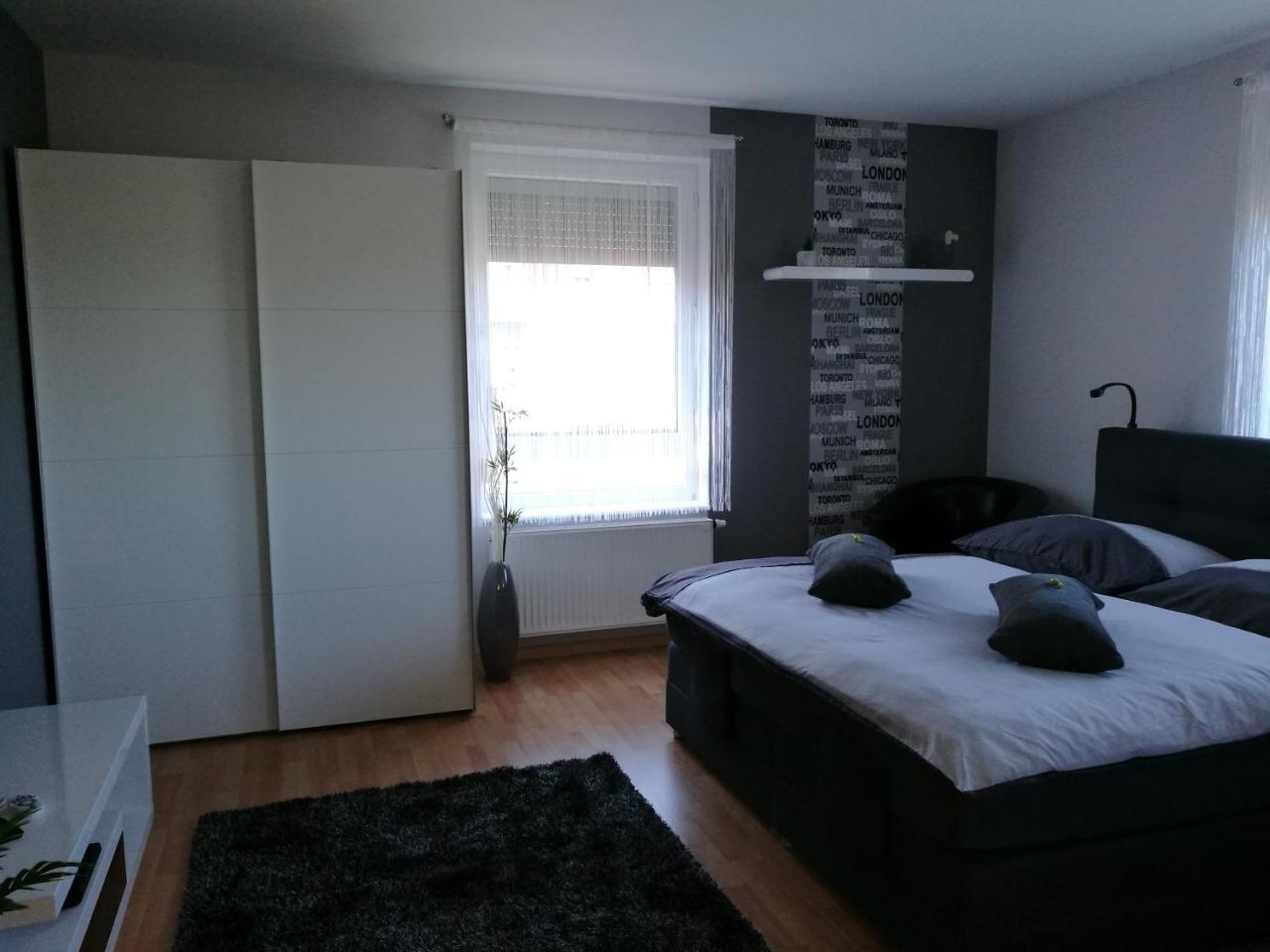Csabai Apartman Бюк Экстерьер фото